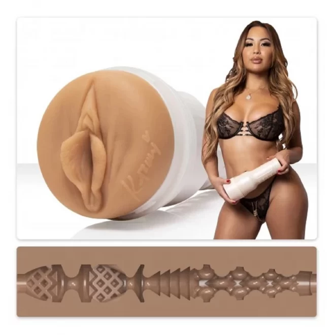 Realistyzny masturbator Fleshlight Kazumi Kumzumi