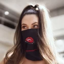 Wielofunkcyjna bandanka z nadrukiem - No Kissing