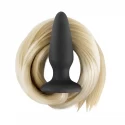 Filly tails palomino